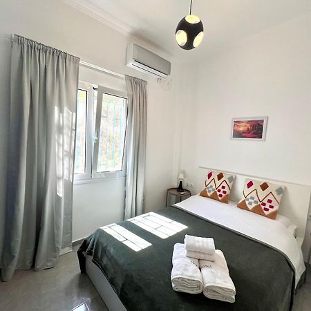 אתונה Sky Inn With Great Location Wonderful Acropolis View In Neos Kosmos מראה חיצוני תמונה